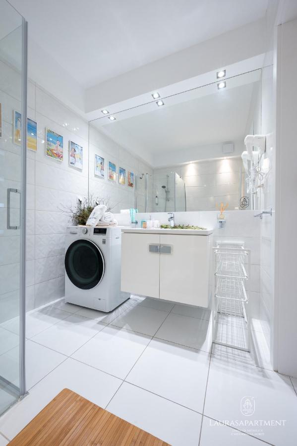 Laurasapartment Jarosławiec Eksteriør billede